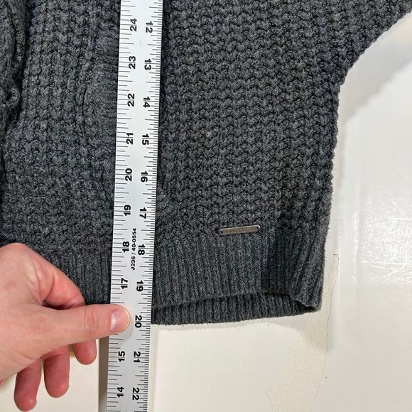 Abercrombie and Fitch Cropped Knit Cardigan Sweater Womens Small Gray - Picture 7 of 8